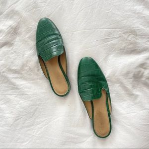 Michael Kors Faux Green Crocodile Slide Flats